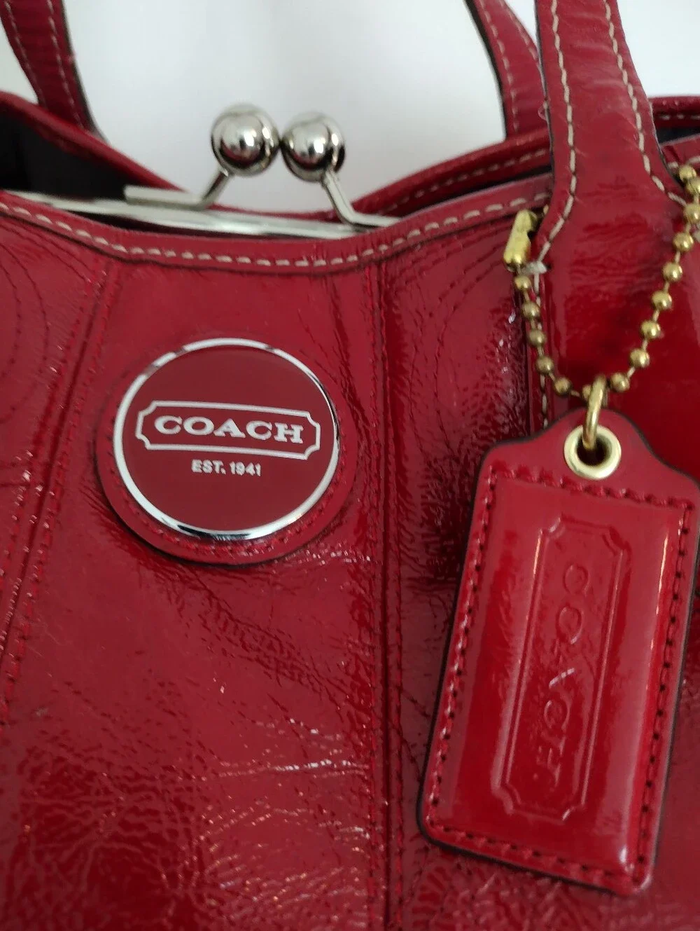 Vintage Y2K Coach Red Patent Leather Kiss Lock Carryall Tote Shoulder Bag F15658 - Picture 4 of 15